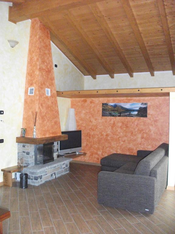 Agriturismo Il Sorriso Dei Figli Argegno Ruang foto