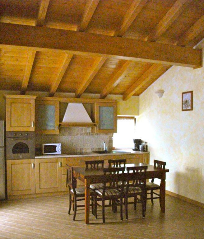 Agriturismo Il Sorriso Dei Figli Argegno Bagian luar foto